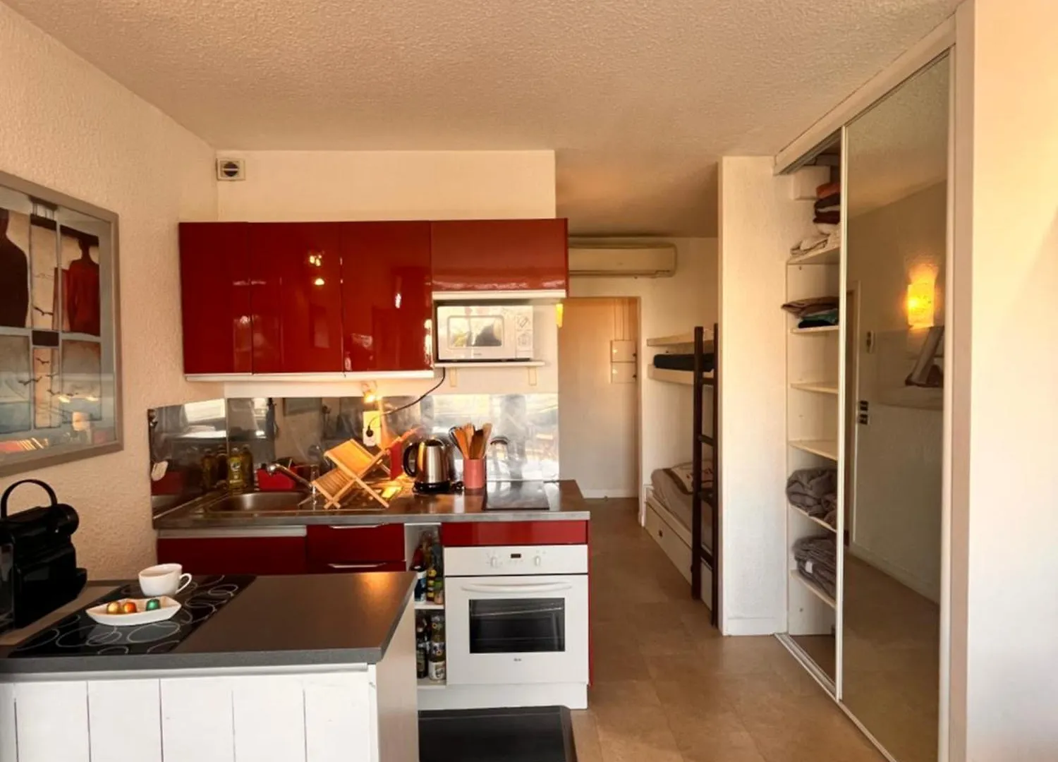 Heliotel Marine Studio 30M2 Tres Lumineux Avec Terrasse 17M2 Au 3Eme Etage Saint-Laurent-du-Var Apartment